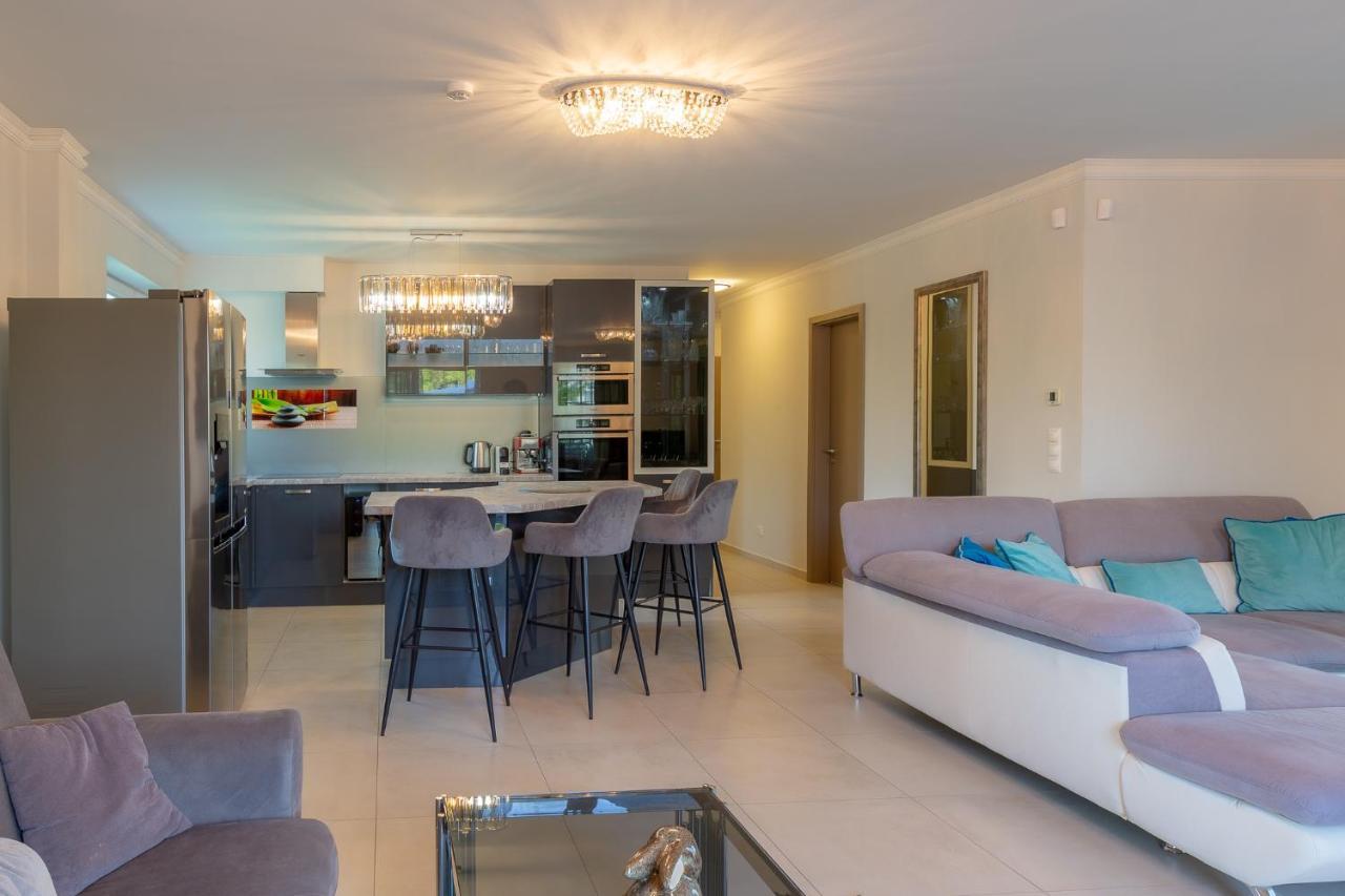 Apartmán Admiral Luxury IV Apartman By Bltn Siófok Exteriér fotografie